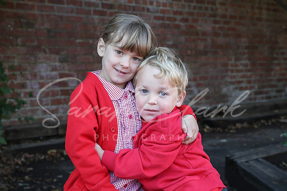 ShalfordSiblingsAutumn26-74
