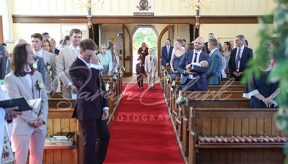 KirstyDomWedding26-165