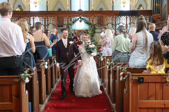 KirstyDomWedding26-270