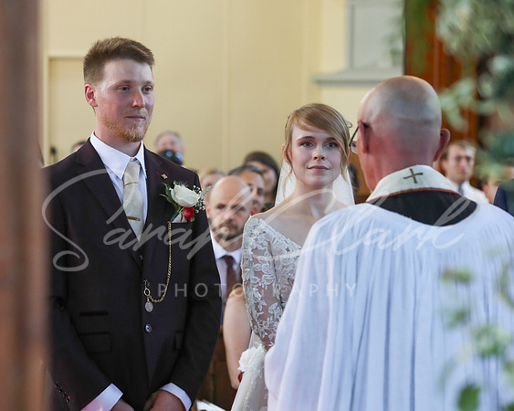KirstyDomWedding26-233