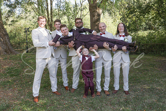 KirstyDomWedding26-449