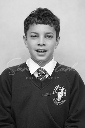 PlaxtolYear5PortraitsAutumn24-35