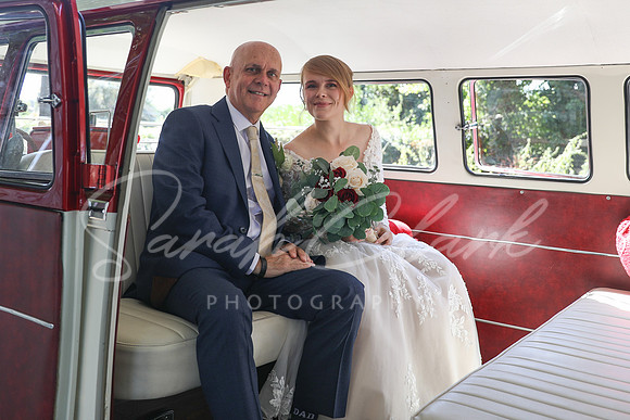 KirstyDomWedding26-139