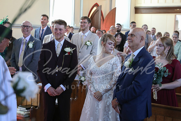 KirstyDomWedding26-199