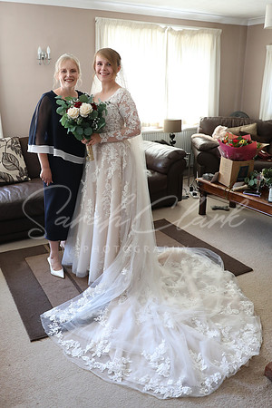 KirstyDomWedding26-35