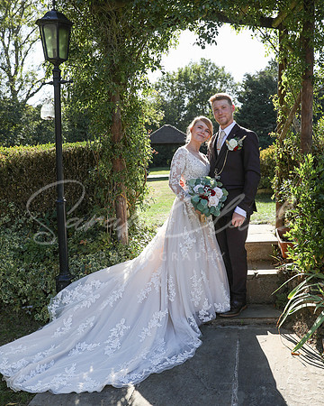 KirstyDomWedding26-400