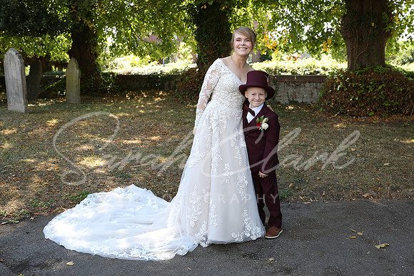 KirstyDomWedding26-143