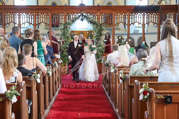 KirstyDomWedding26-261
