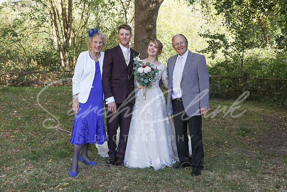 KirstyDomWedding26-480