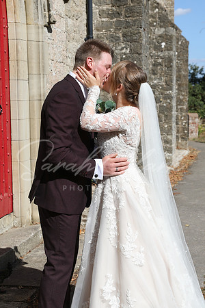 KirstyDomWedding26-281