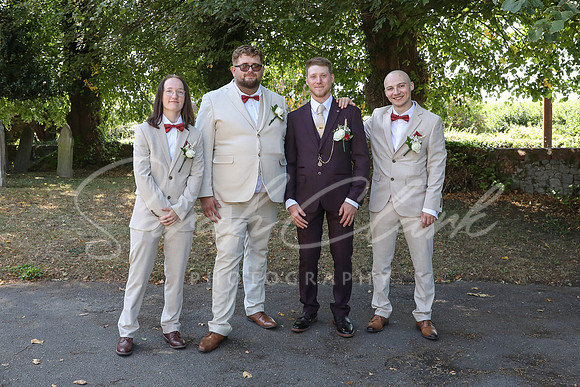 KirstyDomWedding26-79