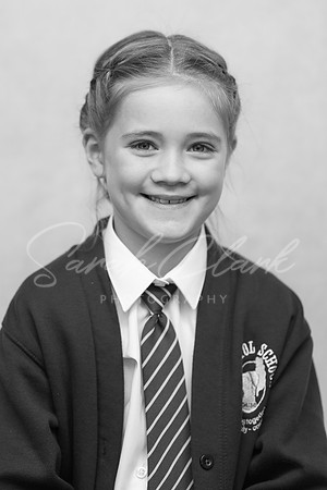 PlaxtolYear3PortraitsAutumn24-7
