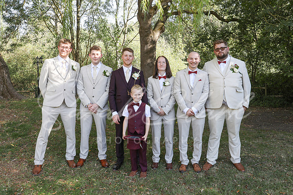 KirstyDomWedding26-443