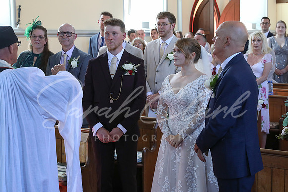 KirstyDomWedding26-201