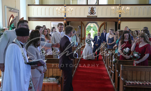 KirstyDomWedding26-189
