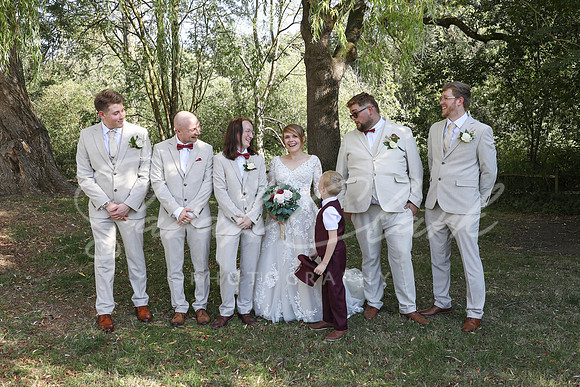KirstyDomWedding26-438