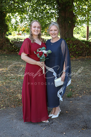 KirstyDomWedding26-109