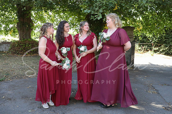 KirstyDomWedding26-111