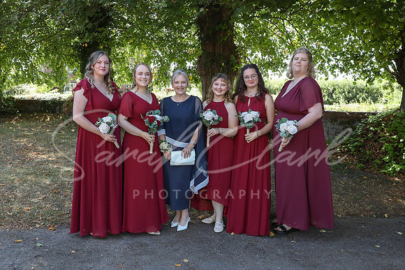 KirstyDomWedding26-103