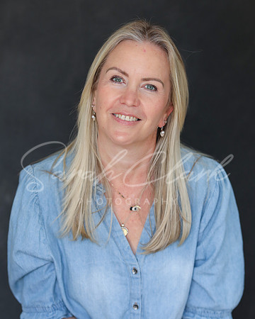 MichelleBHeadshots26-42