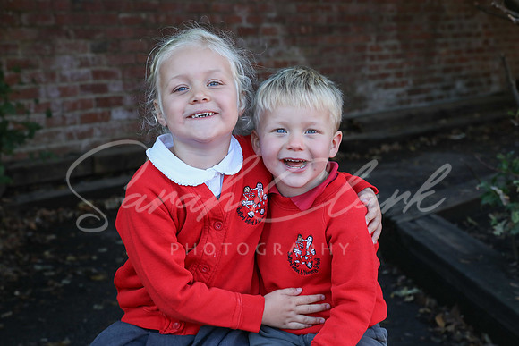ShalfordSiblingsAutumn26-122