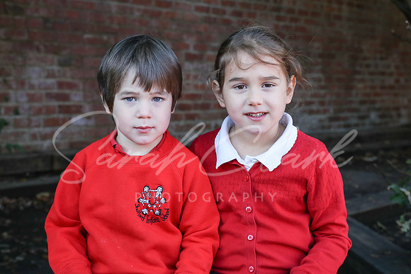 ShalfordSiblingsAutumn26-40