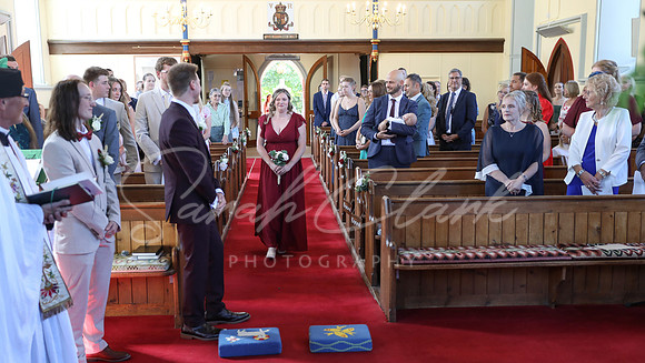 KirstyDomWedding26-174