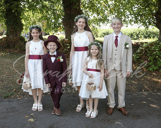 KirstyDomWedding26-152