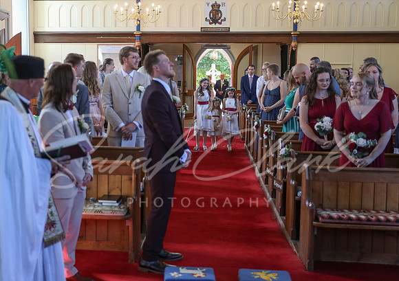 KirstyDomWedding26-179