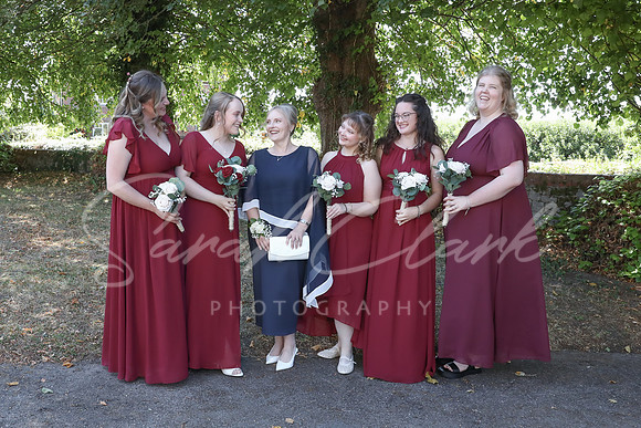 KirstyDomWedding26-107