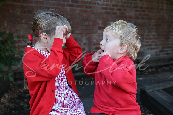 ShalfordSiblingsAutumn26-70