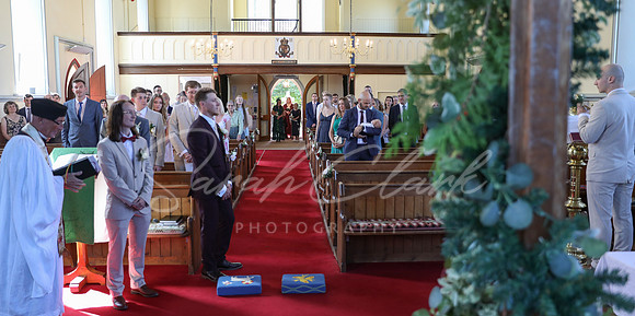 KirstyDomWedding26-161