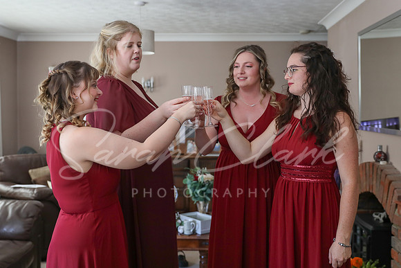 KirstyDomWedding26-13