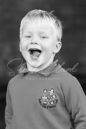 ShalfordNurseryAutumn26-33