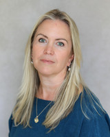 MichelleBHeadshots26-4