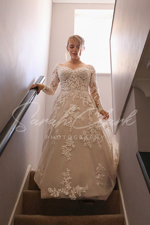 KirstyDomWedding26-17