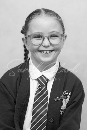PlaxtolYear4PortraitsAutumn24-35
