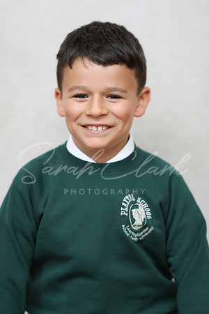 PlaxtolYear5PortraitsAutumn24-26