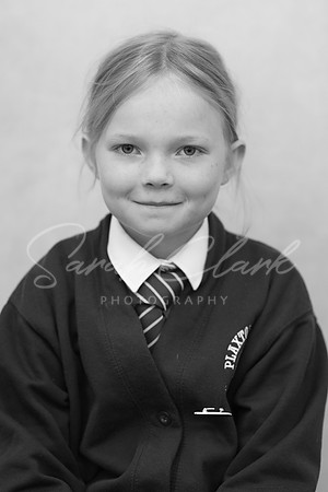 PlaxtolYear4PortraitsAutumn24-15