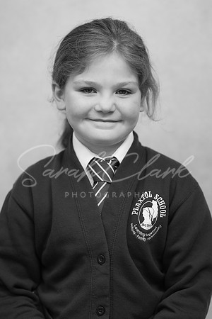 PlaxtolYear4PortraitsAutumn24-39