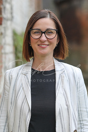 SmarandaJimHeadshots25-39