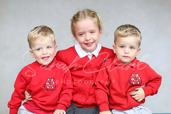 ShalfordSiblings23-26