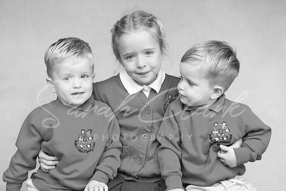 ShalfordSiblings23-27