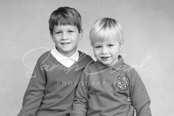 ShalfordSiblings23-59