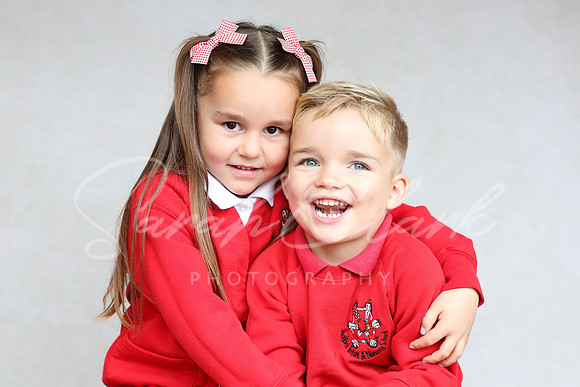 ShalfordSiblings23-90