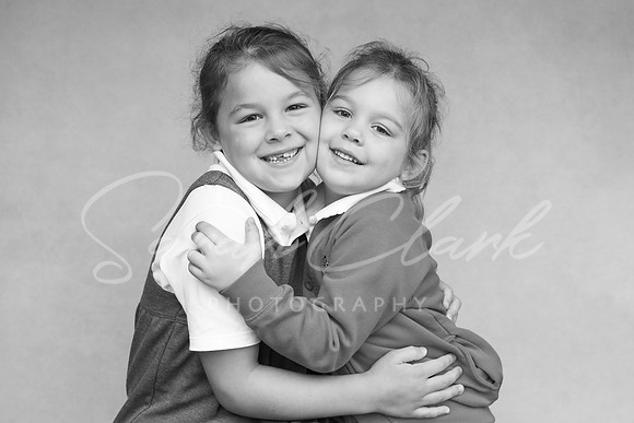 ShalfordSiblings23-153