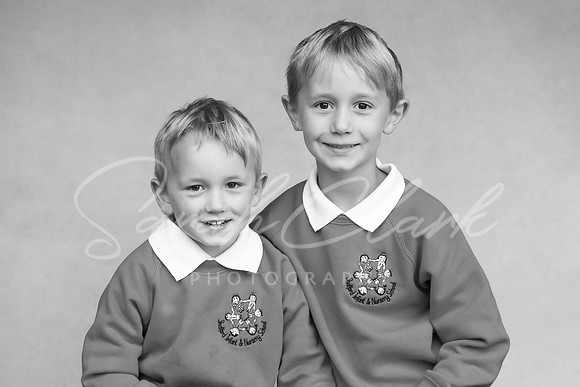 ShalfordSiblings23-181