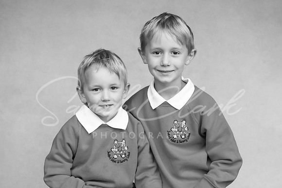 ShalfordSiblings23-183