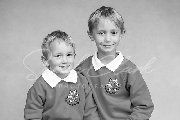 ShalfordSiblings23-189