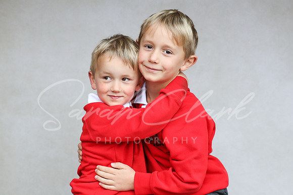 ShalfordSiblings23-194